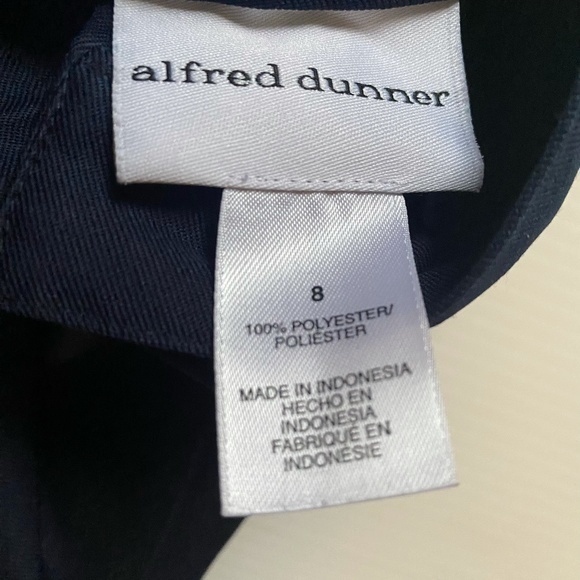 Alfred Dunner Size 8 Pants,  Blue‎ with Butterflies and Flowers - Picture 3 of 5